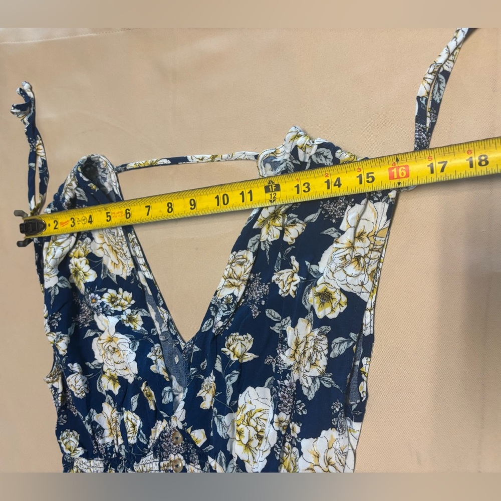 Live To Be Spoiled Women Maxi Blue Dress Sz S Floral V Neck Open Back Stretch - Picture 7 of 13